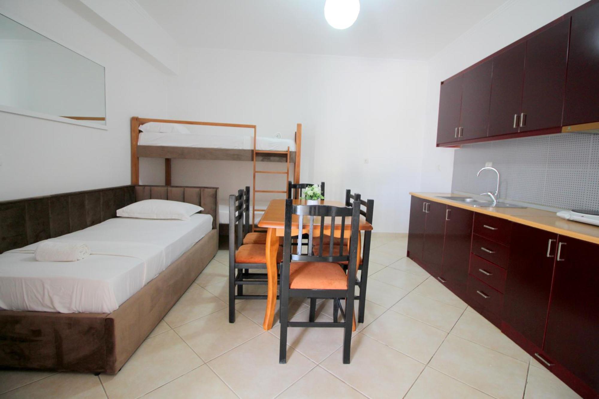 Emel Apartaments كساميل المظهر الخارجي الصورة